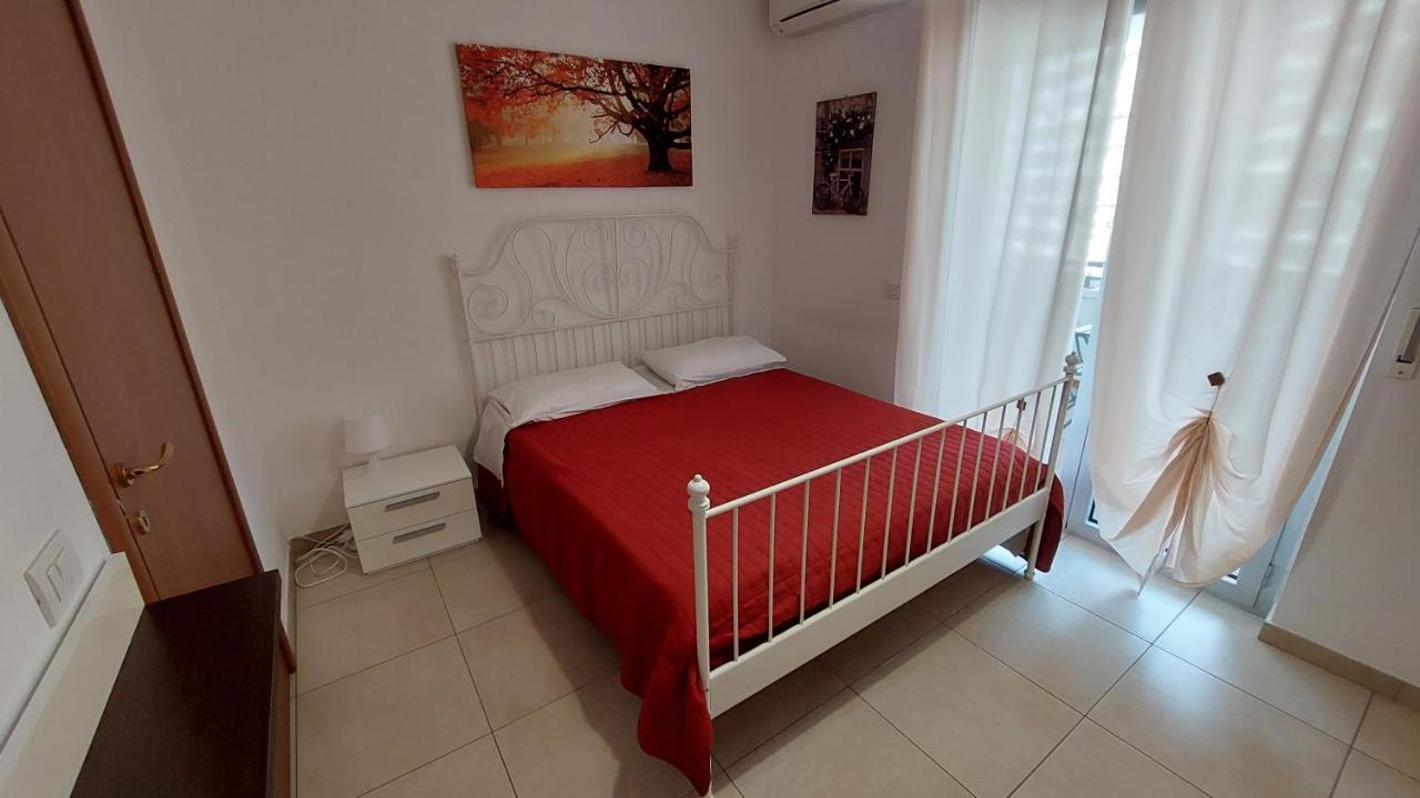 Rosalba Residence Bari Buitenkant foto