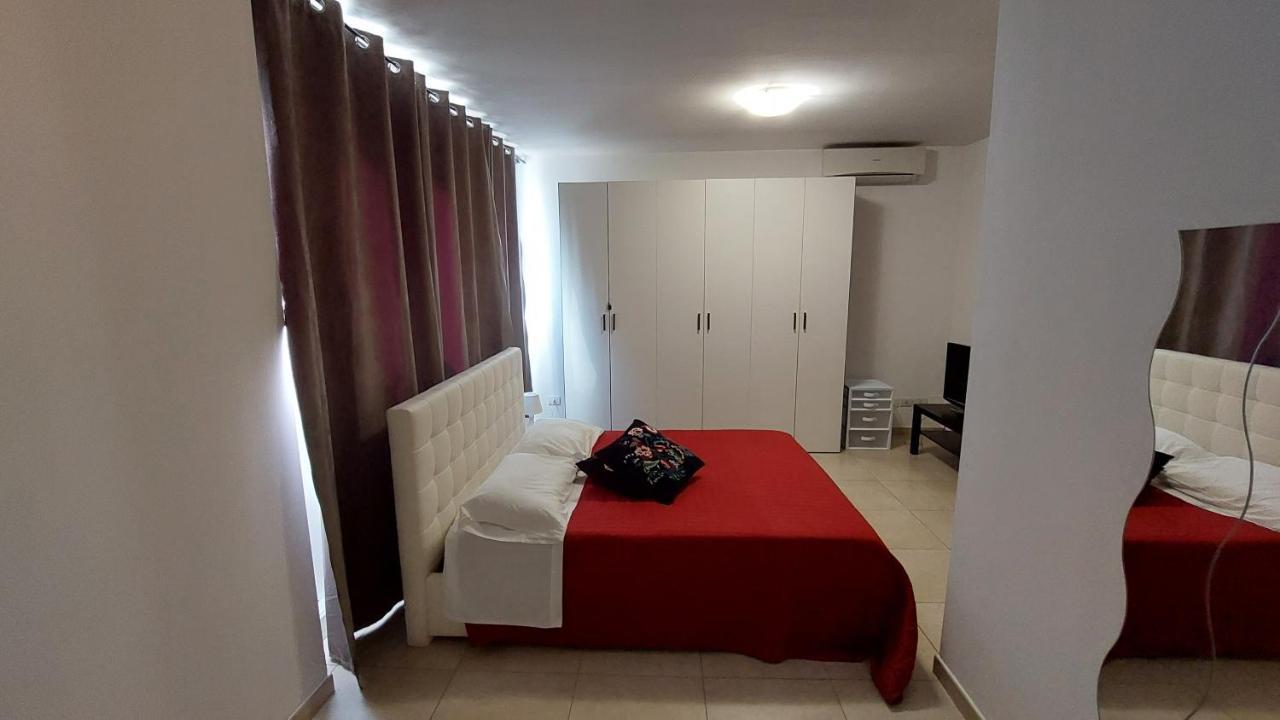 Rosalba Residence Bari Buitenkant foto