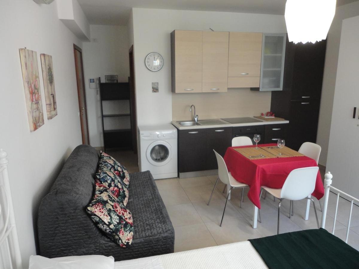 Rosalba Residence Bari Buitenkant foto